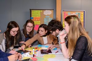 Im Master-Studiengang „Nachhaltiges Tourismusmanagement" wird praxisorientiert und in kleinen Studiengruppen gelehrt.